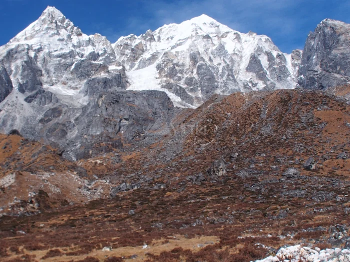 Kanchenjunga North and South Base Camps Trek