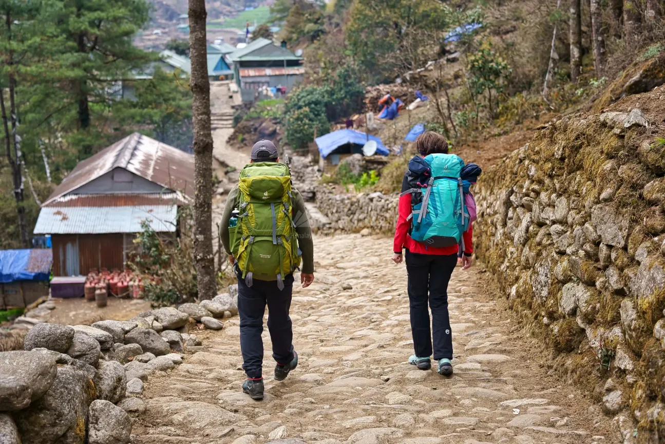 trekking season in nepal